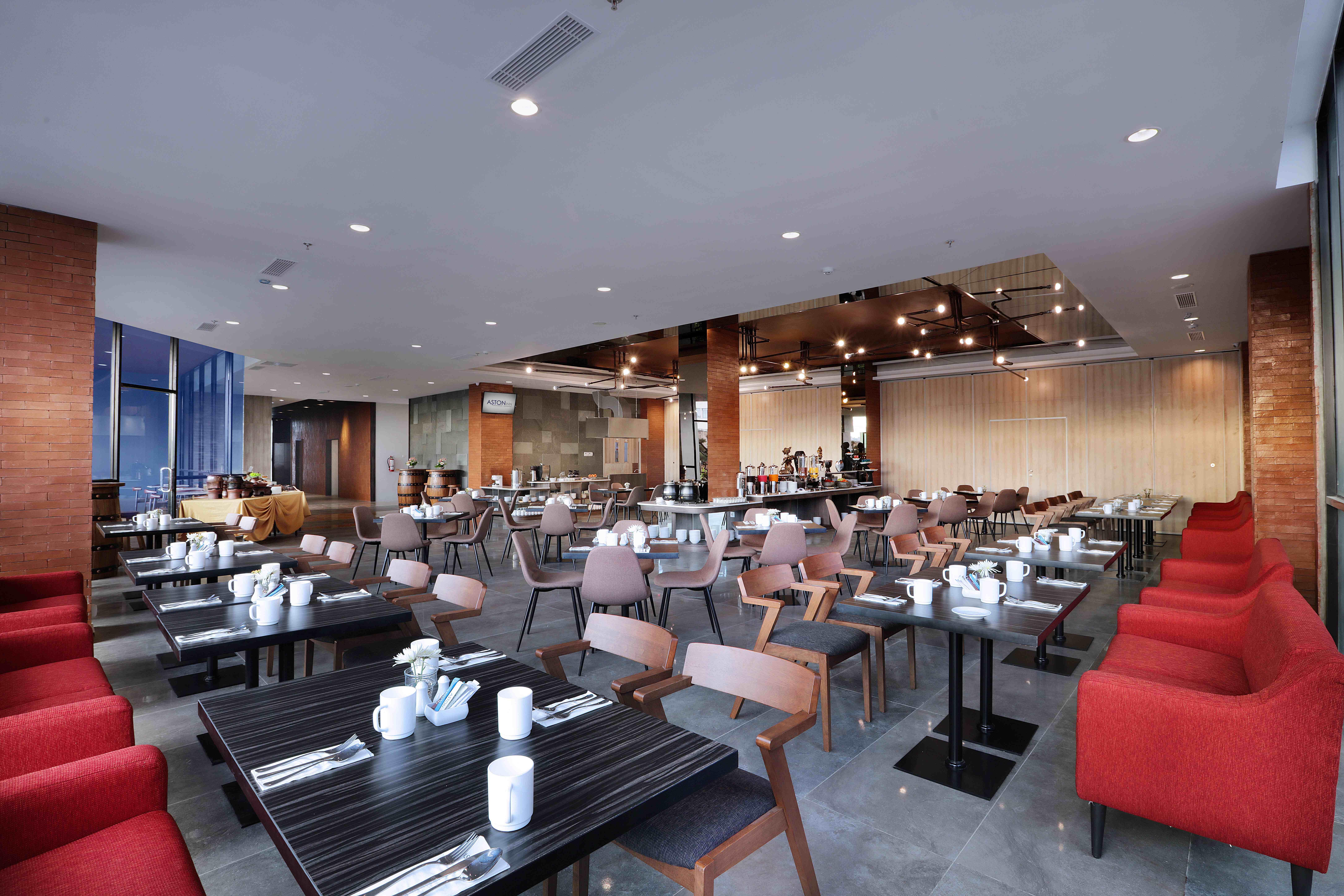 潘达那朗路阿斯顿旅馆-三宝垄酒店 外观 照片