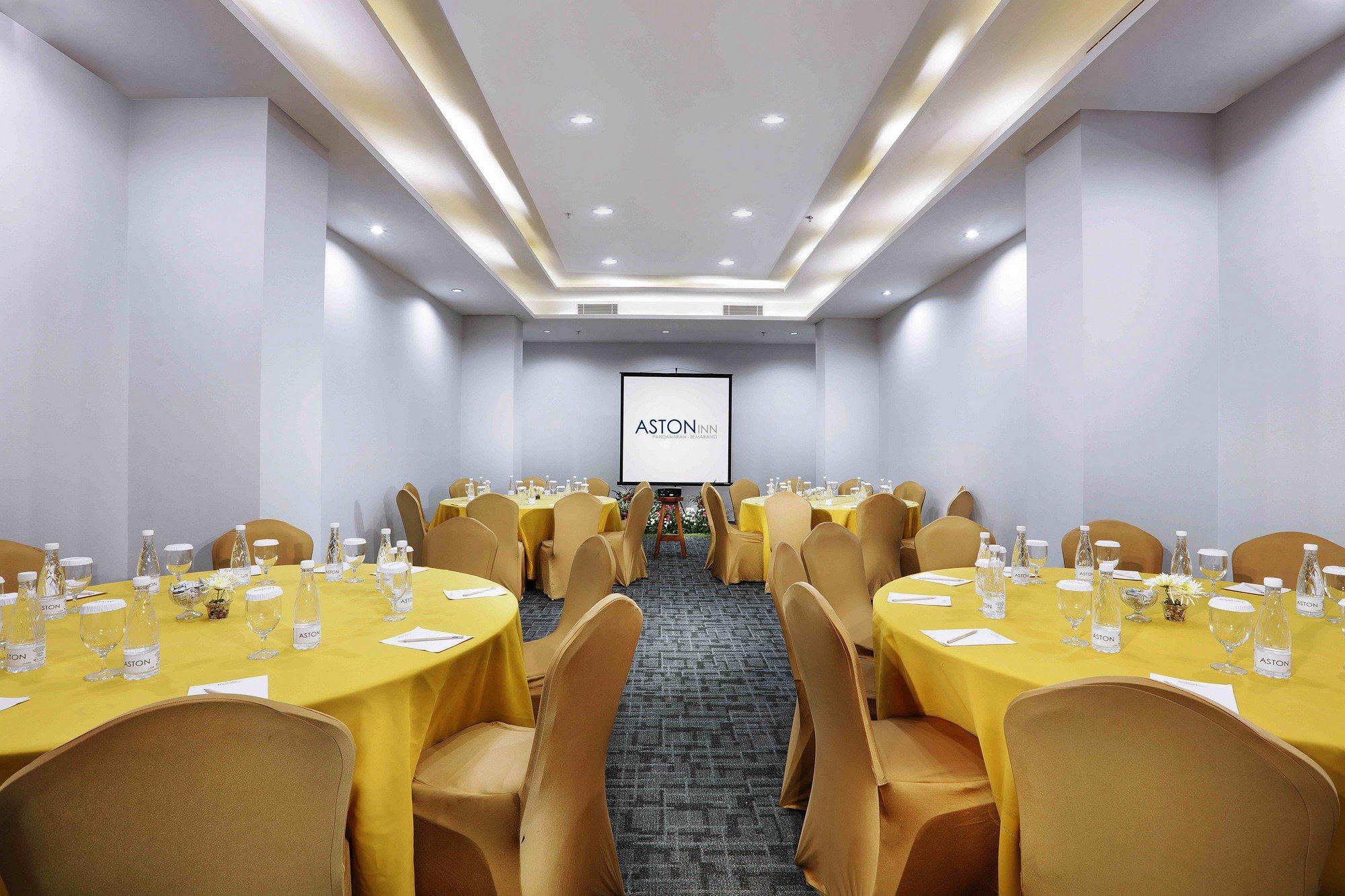 潘达那朗路阿斯顿旅馆-三宝垄酒店 外观 照片